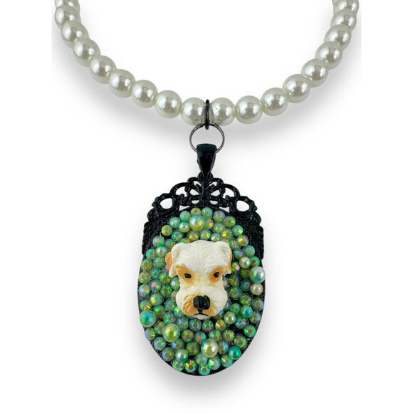 Schnauzer Terrier OOAK Green Faux Pearls Rhinestones Baroque Pearl Necklace 18” - Picture 1 of 7